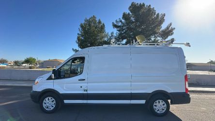 2017 Ford Transit 250 Van