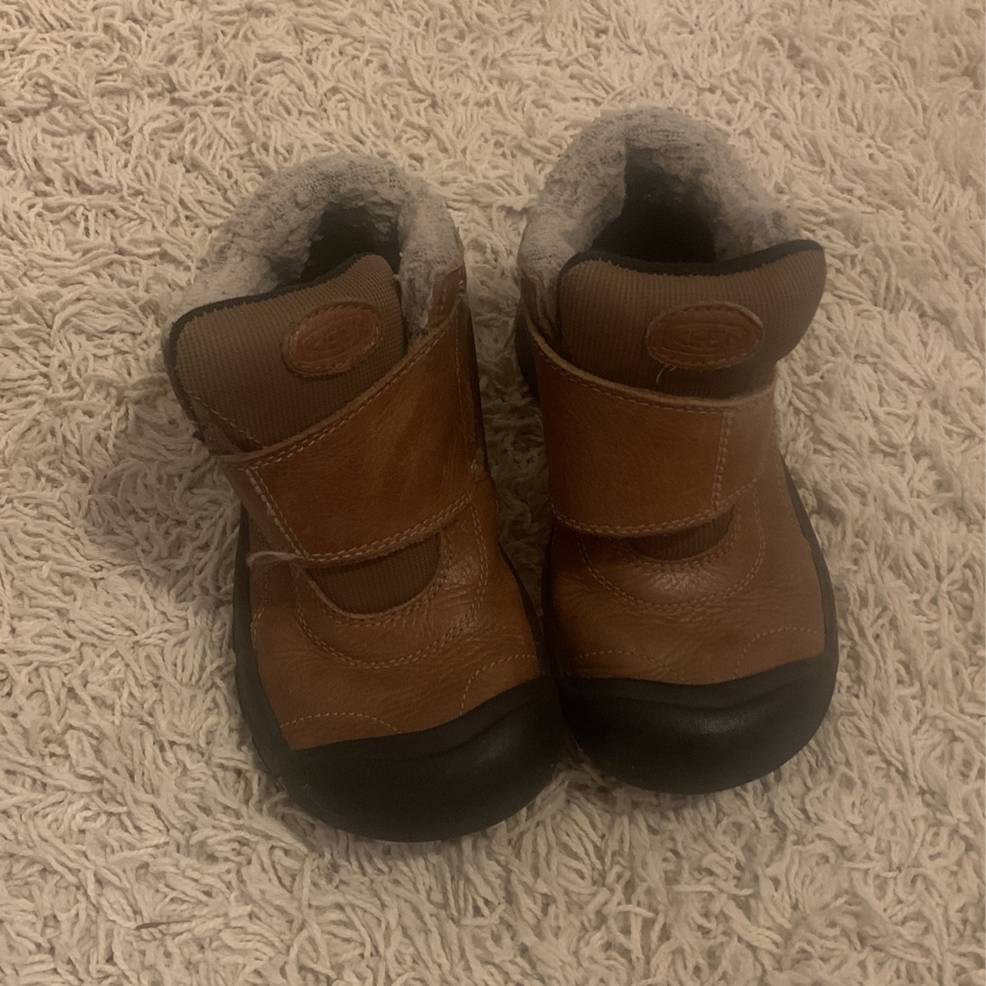 Little Boy Keen Boots Size 2