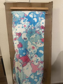 Hello Kitty Blanket