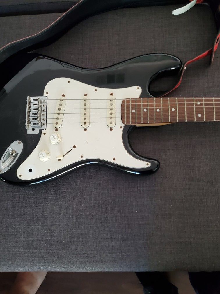 Slammer By Hamer Electric Guitar