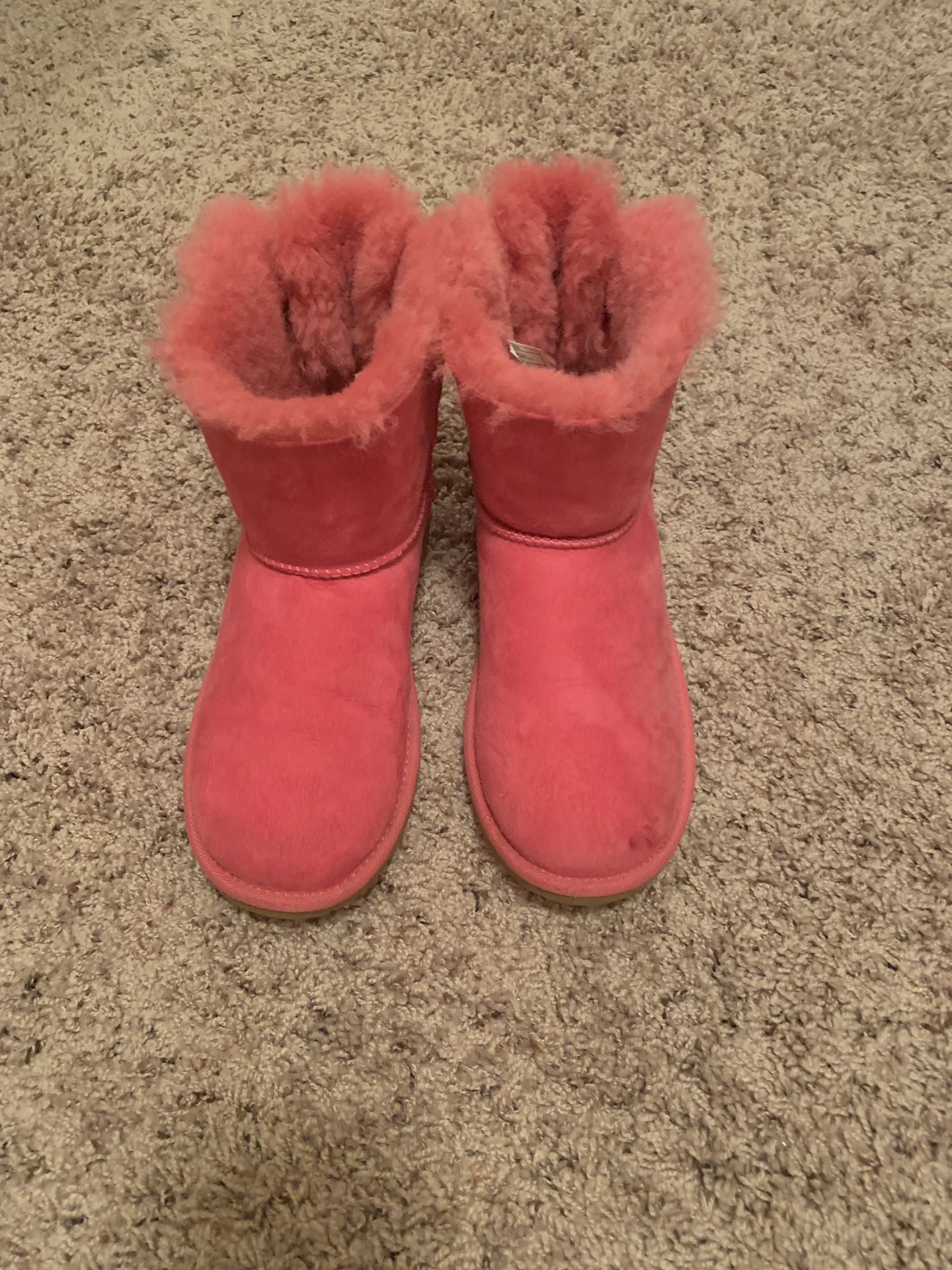 Women’s Size 6 Ugg Boots