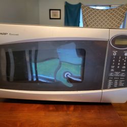 Sharp Carousel Microwave