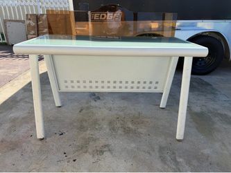 White Desk/Table