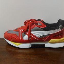 Puma Scuderia Ferrari Mirage Mox Rosso Corsa Pearl White 306769-02 sz.10. Great condition only wore 5x's