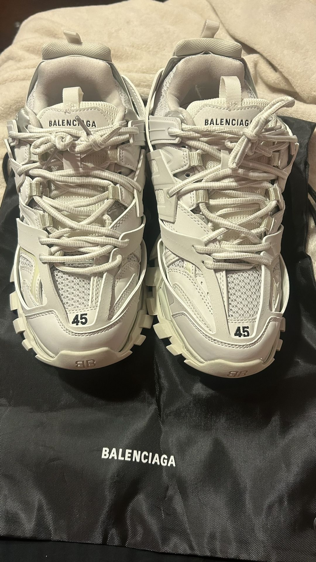 balenciaga white tracks