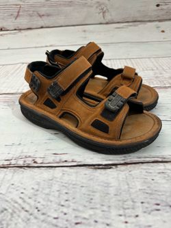 Mens Haker Sport Leather Sandals From Europe. Size 44  fits like a size 10            Tags  Hiking , water sports bowl, sandals, rubber soul, fashion,