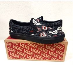 Vans Multiple Sizes Read Entire Description