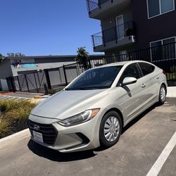 2017 Hyundai Elantra