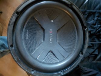 12" Kenwood execlon 4ohm  svc subwoofer.