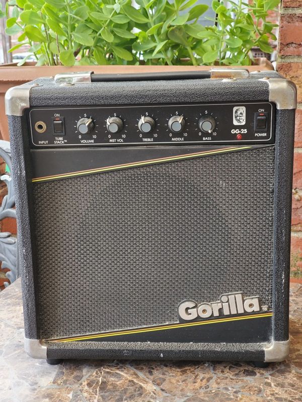 Vintage Gorilla GG25 Guitar Amp with "TubeStack" / Gorilla musical