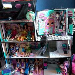 Lol Doll House Lot And Monster High Lot. 