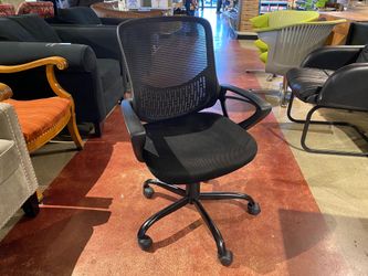 Black Easy-Rolling Adjustable Office Chair
