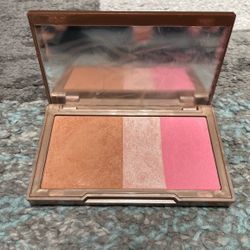 Urban Decay Baked Flushed 