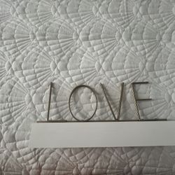 Rose, Gold And Silver Decorations 