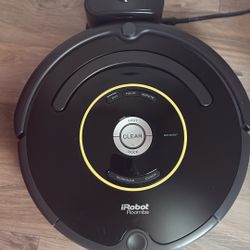 IROBOT ROOMBA