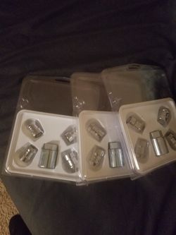 Key locks for rims I have 3 sets I want 10 each