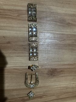 Gold Belt Buckle/Accessories
