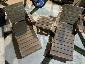 Kids Pool Deck Chairs And Table
