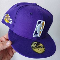 7 1/2 Los Angeles Lakers New Era 59Fifty NBA Logo Purple Fitted Hat