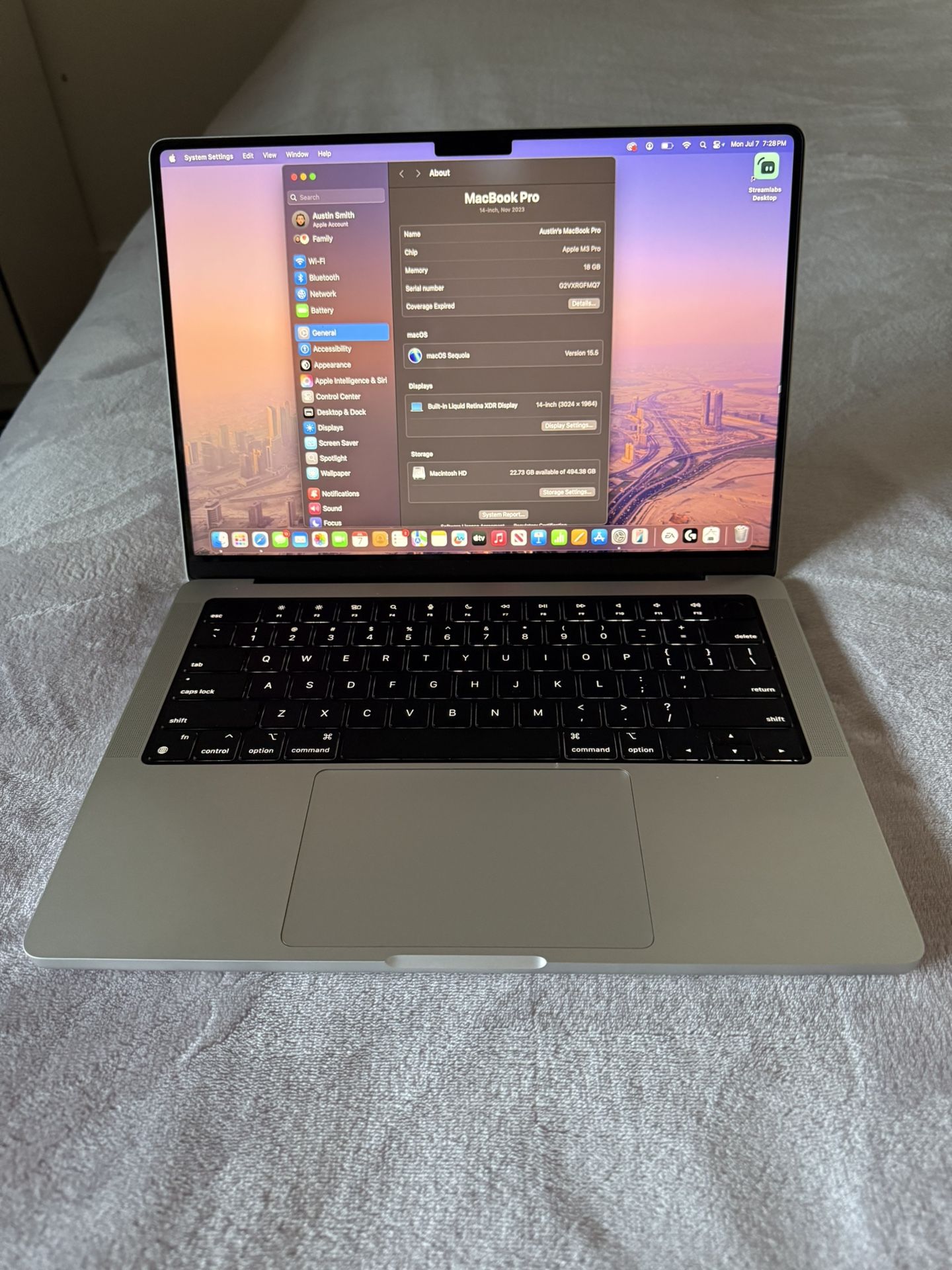MacBook Pro 14” (M3 PRO CHIP)