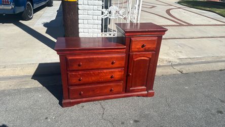 Cherry Wood Dresser and Nightstand Set