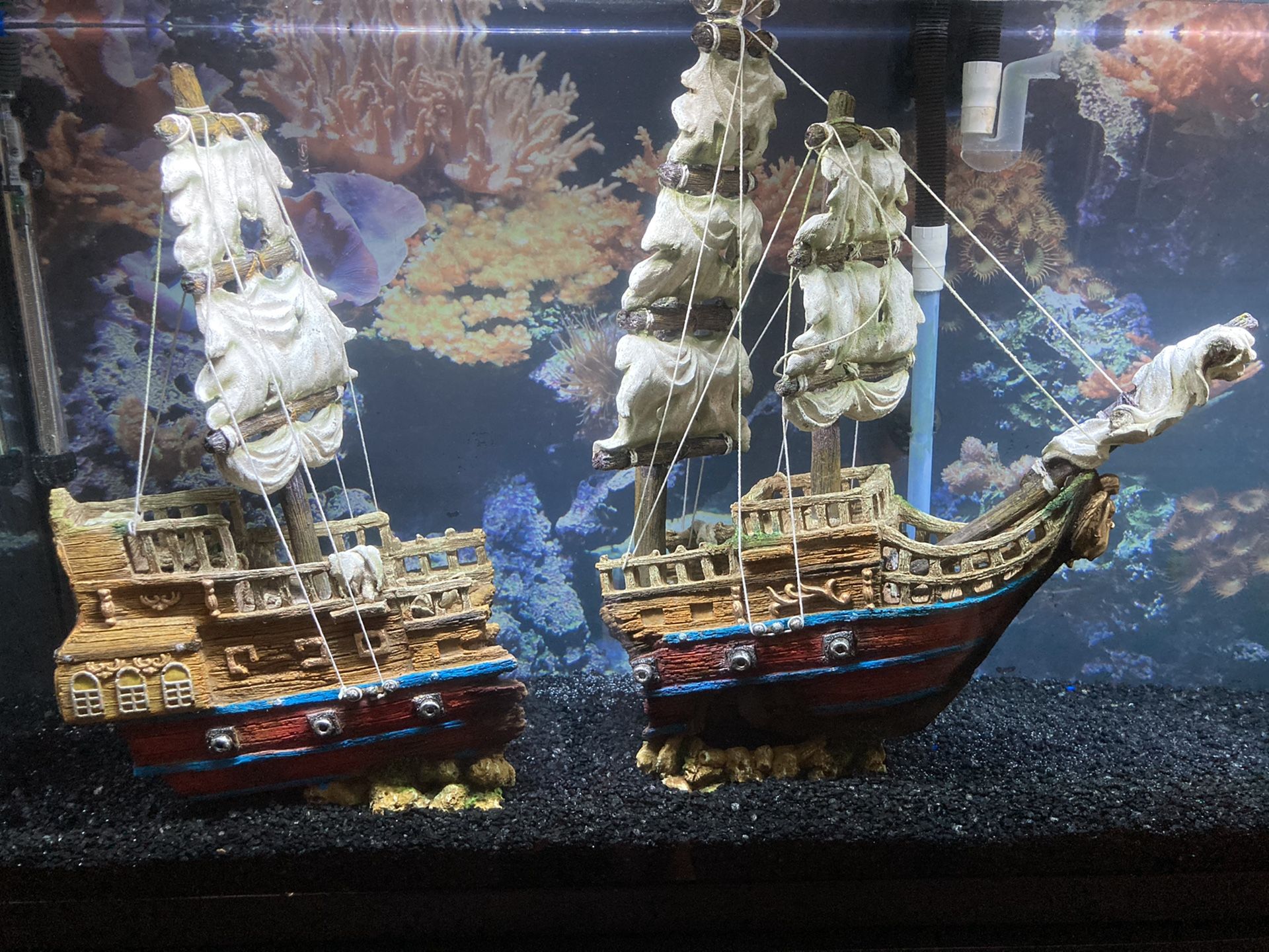 Fish tank decor