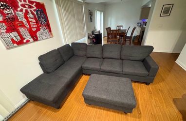Sectional couch