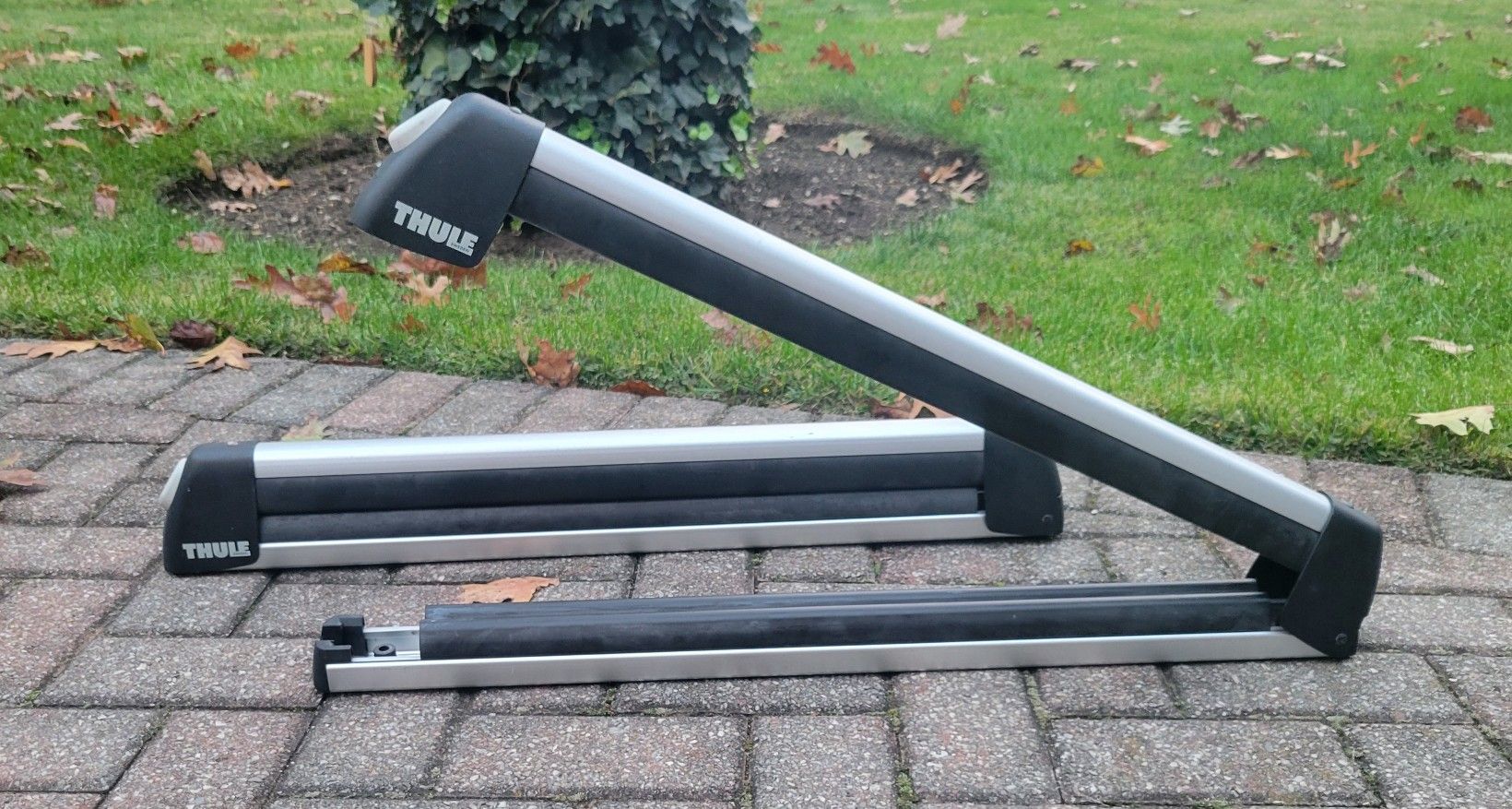 Thule Ski and Snowboard Rack