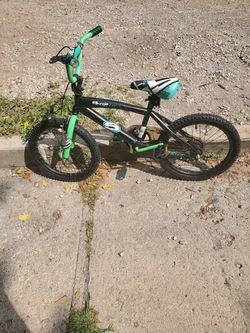 Next Surge 18" Boys Bicycle