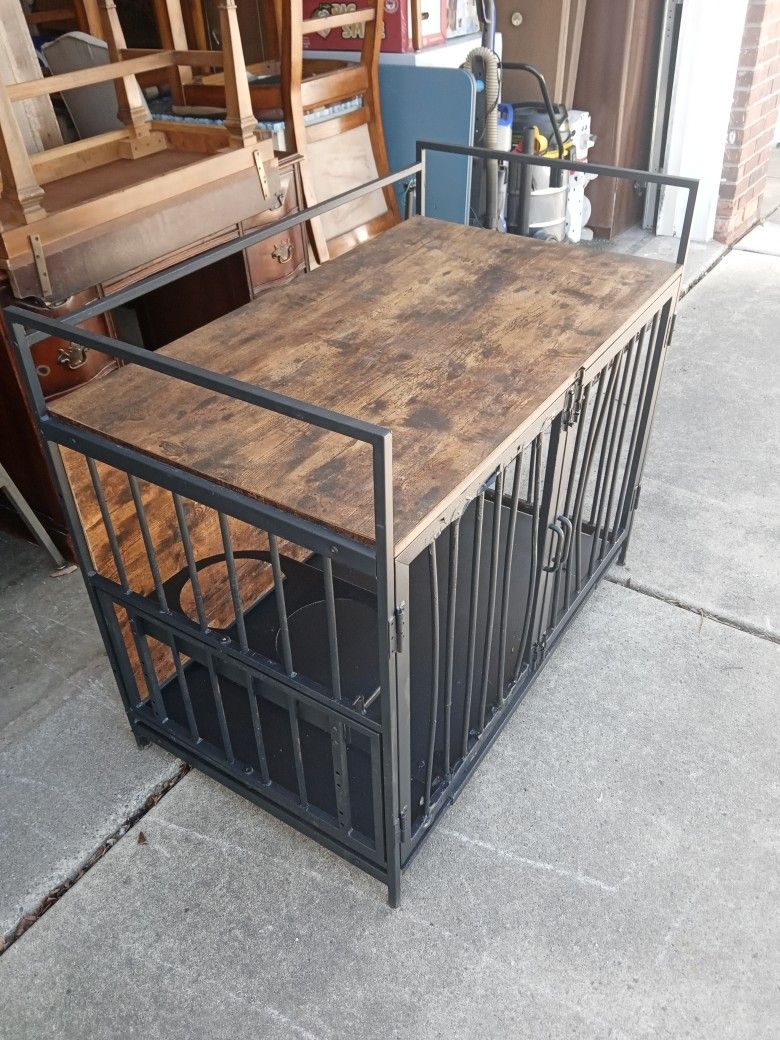 Animal Cage/41x24x30 Inches 