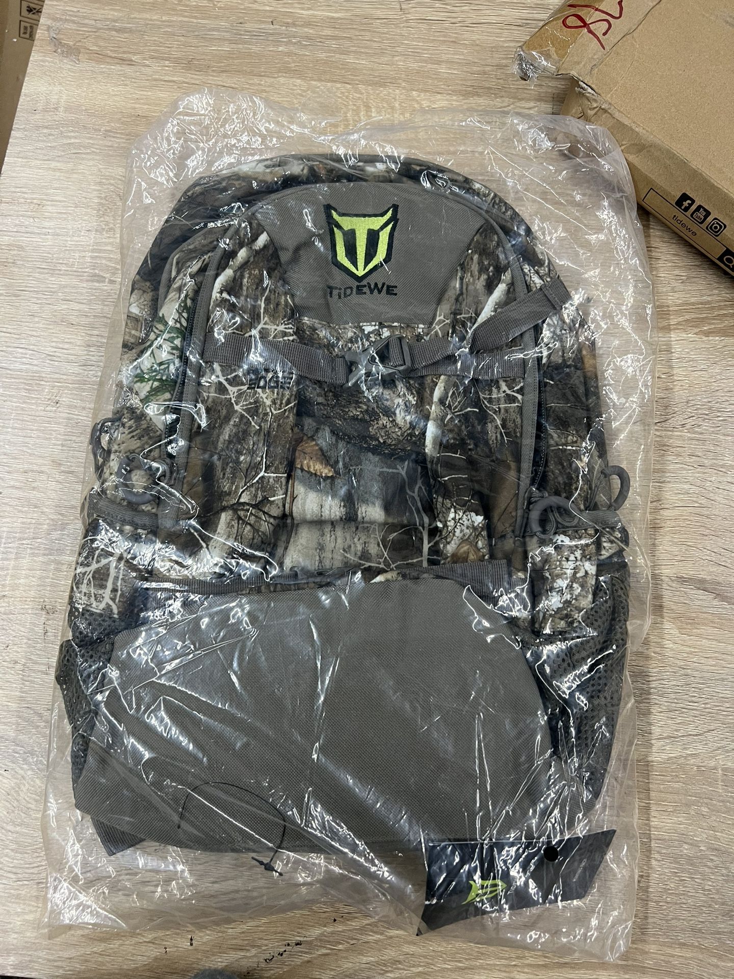 TIDEWE Hunting Backpack with Waterproof Rain Cover, 25L Hunting Pack,