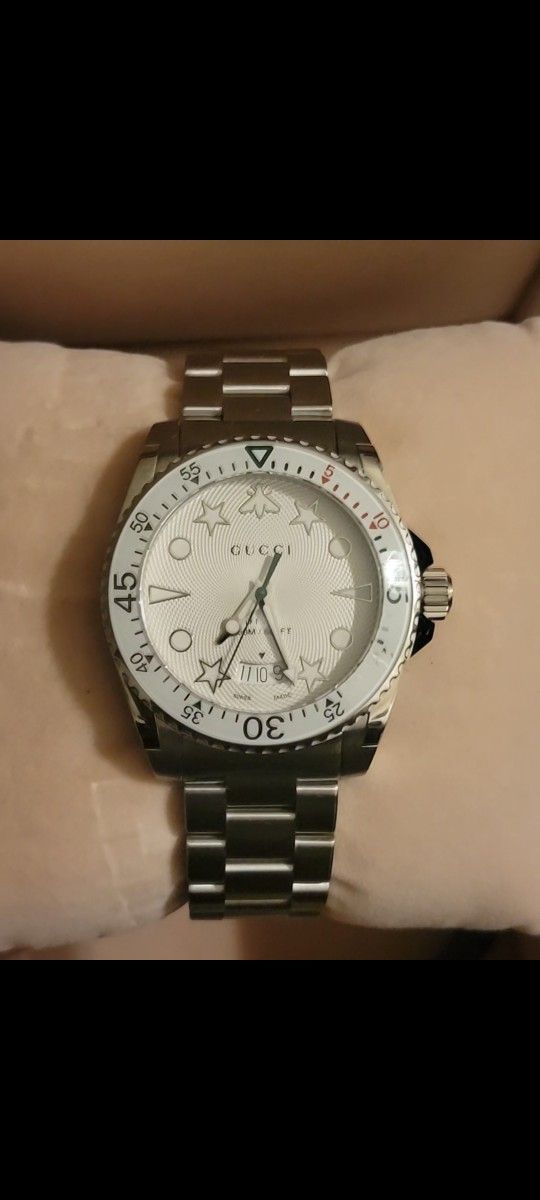 Gucci Dive Men Watch