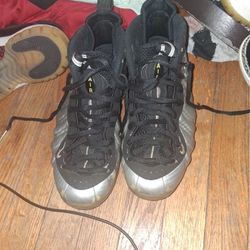 Used Nike Air Foamposite Pro  Silver