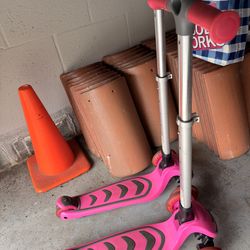 2 scooter with lights