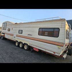 Trailer