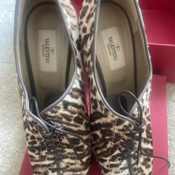 Valentino Garavati Animal Print BootS 10/ 40 Bow Peep Toe Golden Finish, PItfmi