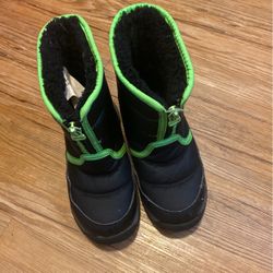 Toddler Size 10 Snow Boots 