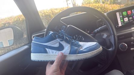 Jordan 1 Lows Blue/white