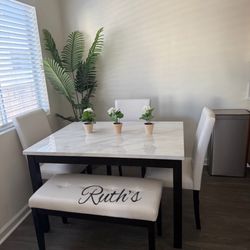 Gorgeous 5-Pc White Dining Table Set 