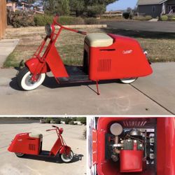 1946 Cushman Motor Scooter 
