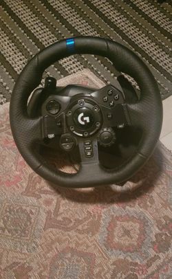 Logitech G923 PS5/PS4/PC TRUEFORCE Racing Wheel & Pedals/1000 Hz Force  Feedback