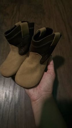 Baby Boots Size 4
