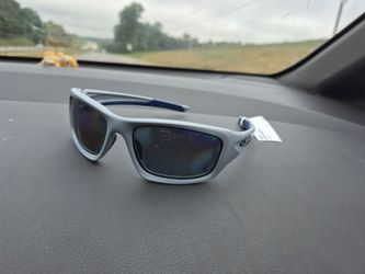 Oakley Sunglasses BRANDNEW
