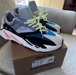 Yeezy Boost 700