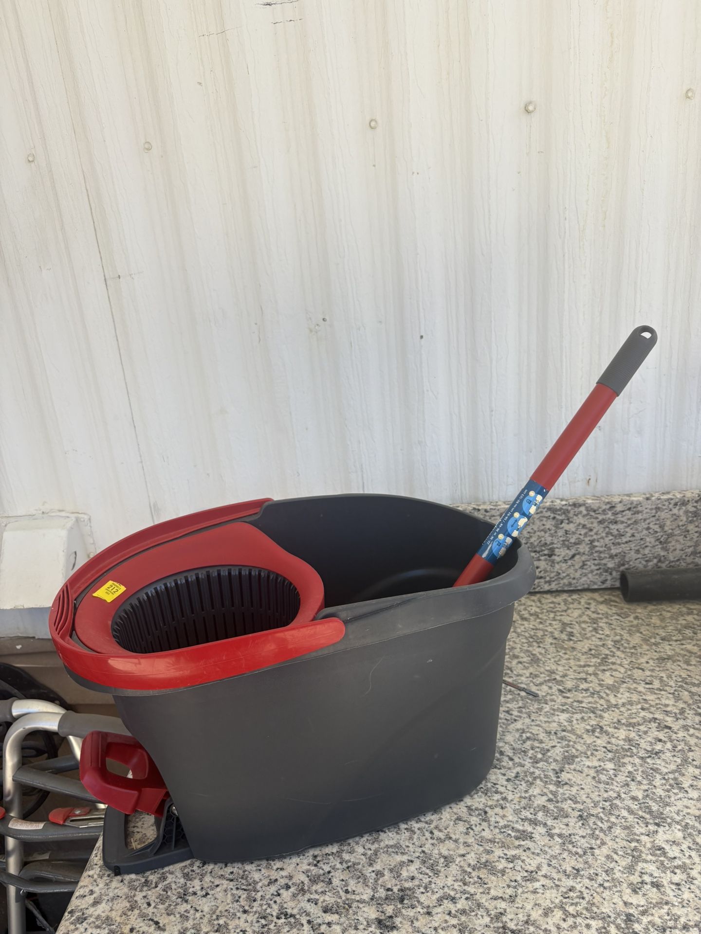 O Cedar Bucket N Mop 