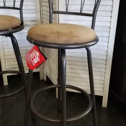Swivel bar stools