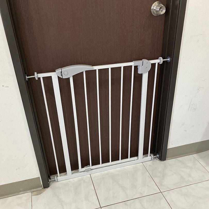 $35 (New in Box) Baby Safety Gate 30” Tall for 29-32” Wide Doorways Stairs, Walk Thru Metal Pet Dog Fence 