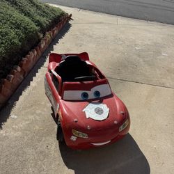 Free Lightning McQueen car