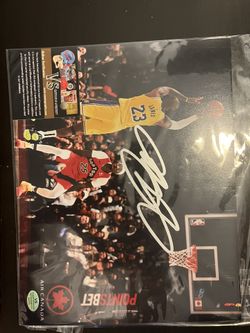 Lebron James Autographed Photo