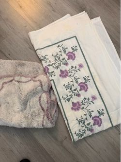 Shower curtain & rugs